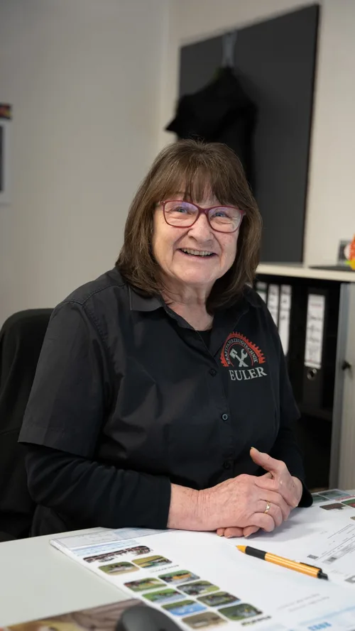 Annemarie Kreß-Bartel, Büroangestellte Ersatzteillager bei der Kraftfahrzeugtechnik Euler GmbH