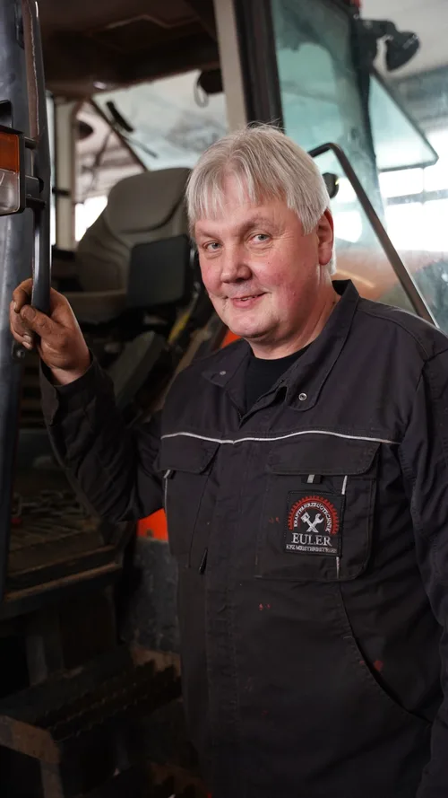 Heinrich Dietz, Landmaschinenmechaniker bei der Kraftfahrzeugtechnik Euler GmbH